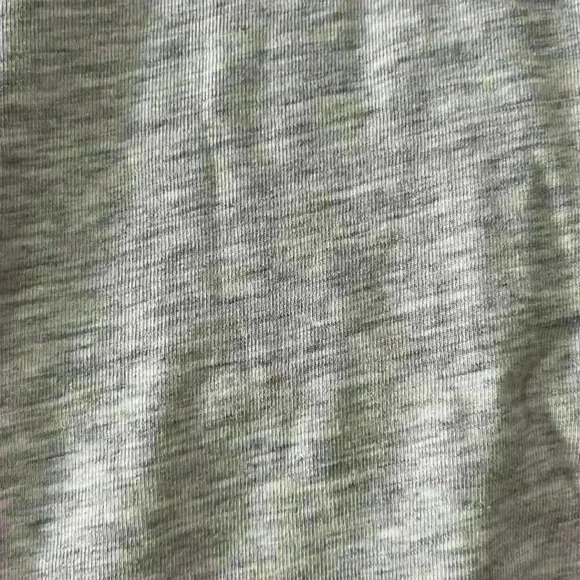 Lululemon tank top - Picture 6 of 9